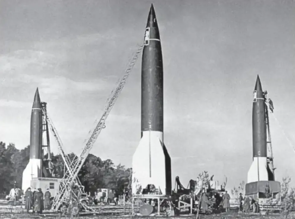 二战时期的德国 V 系列导弹，现代火箭的鼻祖